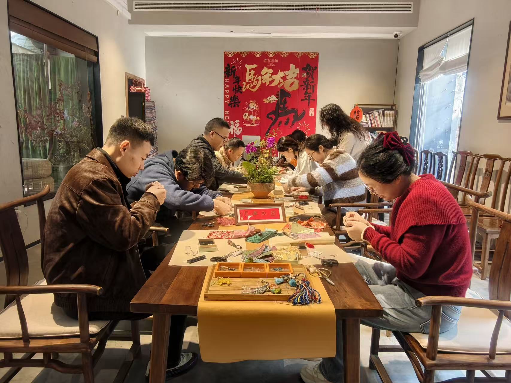 東至南團(tuán)建活動(dòng)---探尋揚(yáng)州文脈，巧制宋錦雅飾